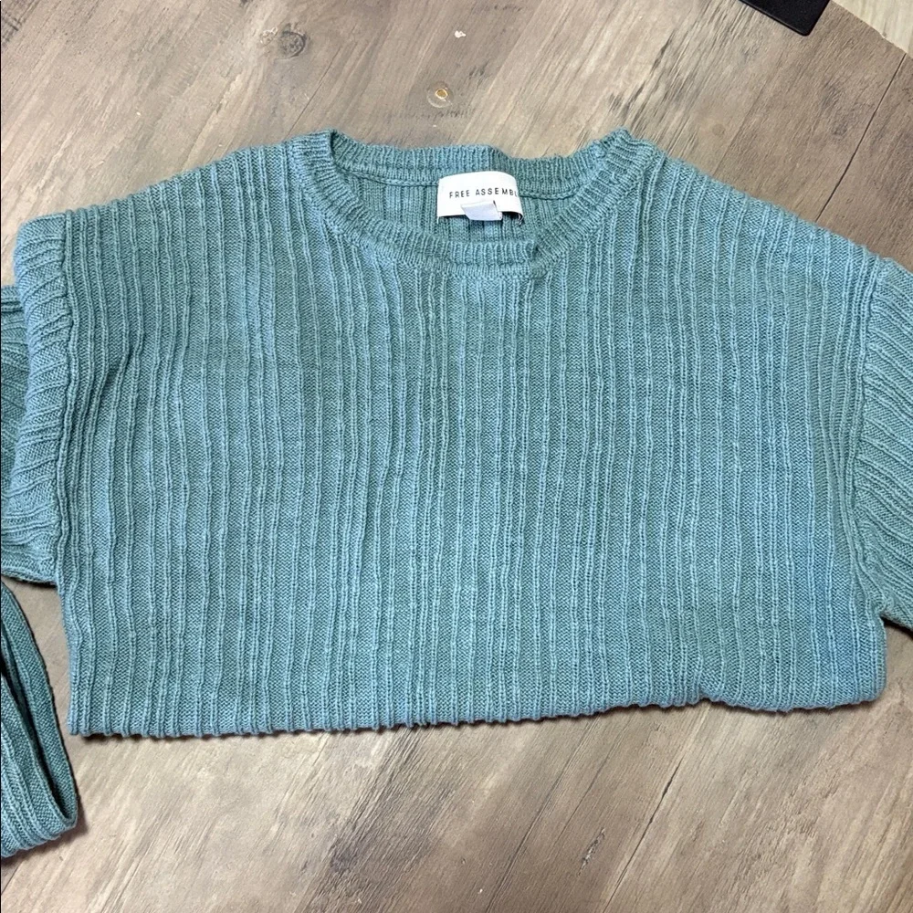 Free Assembly Ribbed Knit Two Piece